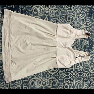 Lululemon Elevate Tank size 6